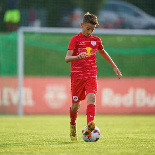 U12 mit Spielwitz zum Kantersieg